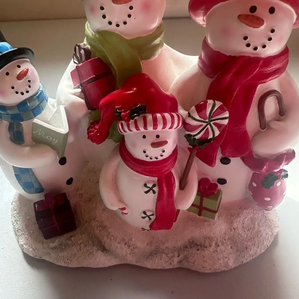 Hobby Lobby Red and Green Holiday Decor Snowman Set‎